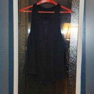 Zyia Stylish Black Sleeveless Top